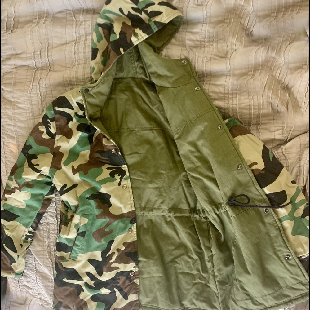 NWOT :ASOS COLLUSION reversible camo parka jacket